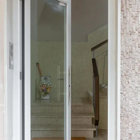 Paola Maison 4