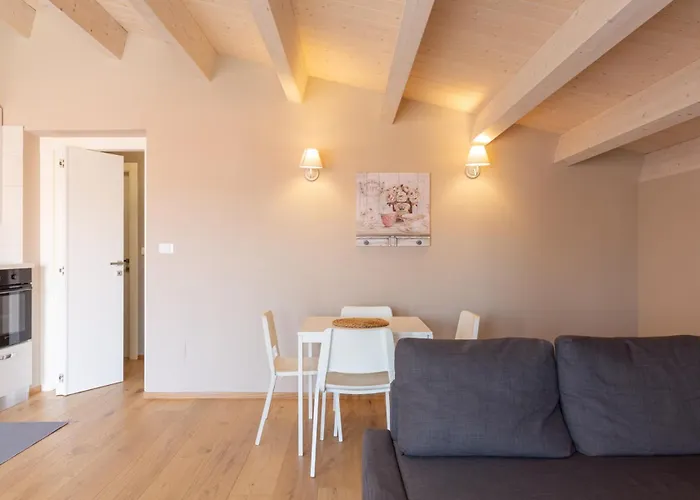 Apartmán Paola Maison 4 *